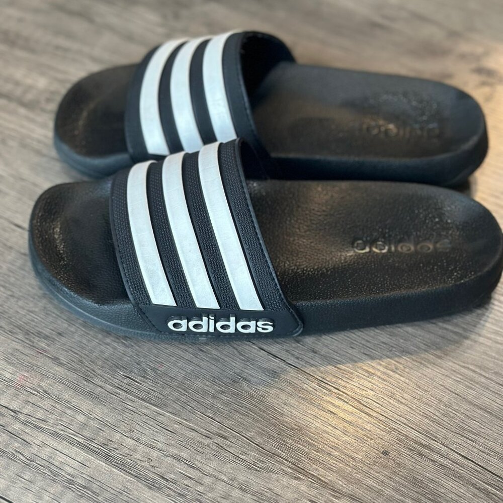 Adidas Slides Size 4